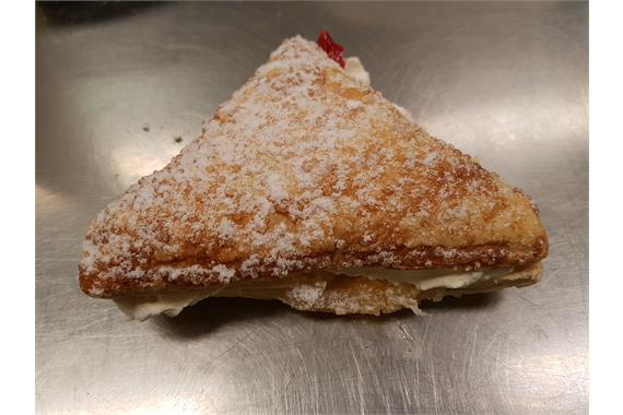 Daly's Apple Turnover