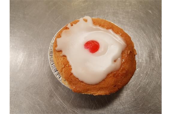 Spogler's Cherry Bakewell