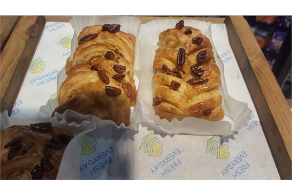 Maple Pecan Plait