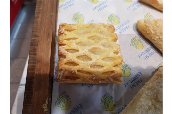 Apple Lattice Square
